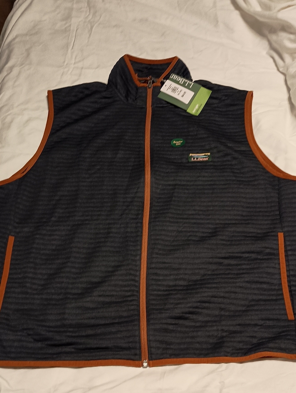 LL Bean Men's Airlight Navy Vest XXL - NWT